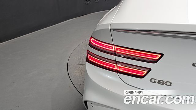 Genesis G80 (RG3) Gasoline 2.5 Turbo AWD 2025 — фото 23