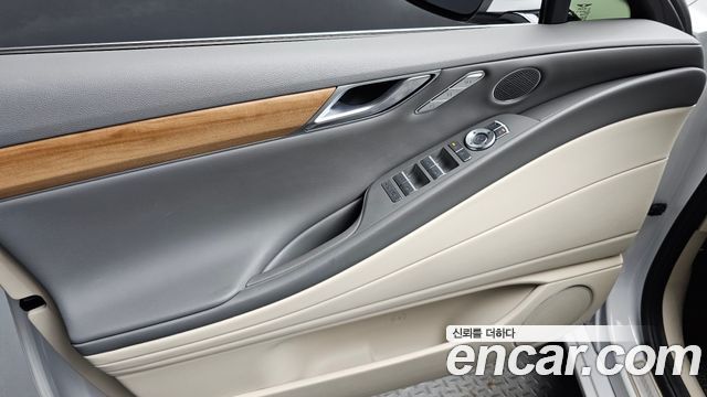 Genesis G80 (RG3) Gasoline 2.5 Turbo AWD 2025 — фото 24