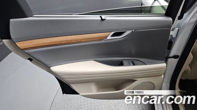 Genesis G80 (RG3) Gasoline 2.5 Turbo AWD 2025 — фото 25