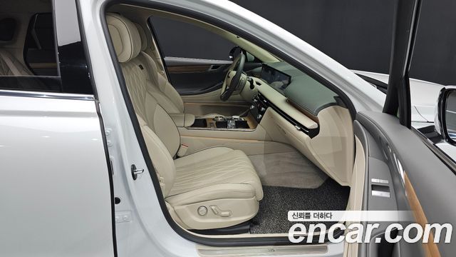 Genesis G80 (RG3) Gasoline 2.5 Turbo AWD 2025 — фото 26