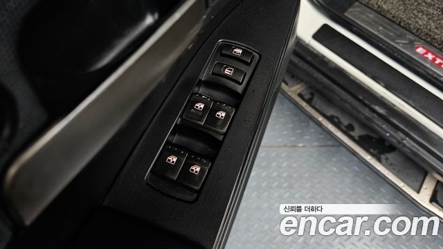 KG Mobility (SsangYong) Korando Sport Extreme 4WD 2016 — фото 20