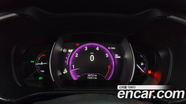 Renault Korea QM6 Gasoline 2WD RE 2019 — фото 8