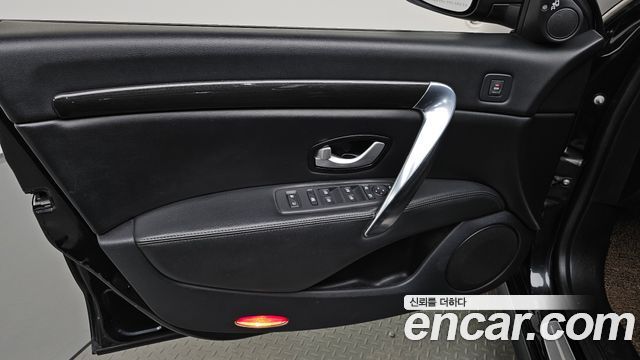 Renault Korea SM7 Nova LE 2015 — фото 24