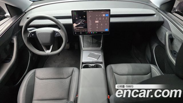 Tesla Model Y Long Range AWD 2025 — фото 7