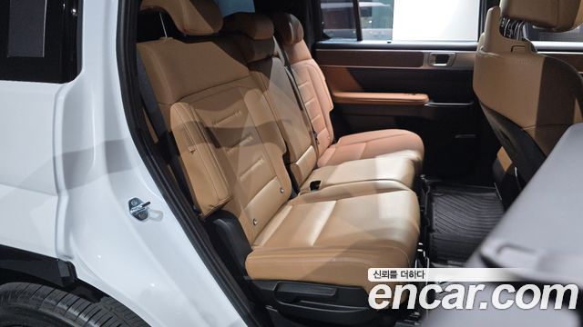 Hyundai Santa Fe (MX5) HEV 1.6 2WD Calligraphy 2025 — фото 15