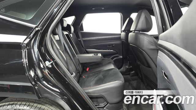 Hyundai Tucson Hybrid (NX4) N Line 2WD Inspiration 2023 — фото 12