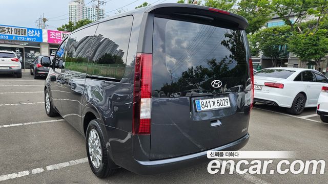 Hyundai Staria Cargo 5-Seater Modern 2022 — фото 7