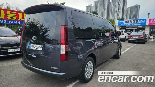 Hyundai Staria Cargo 5-Seater Modern 2022 — фото 8