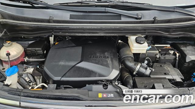 Hyundai Staria Cargo 5-Seater Modern 2022 — фото 21