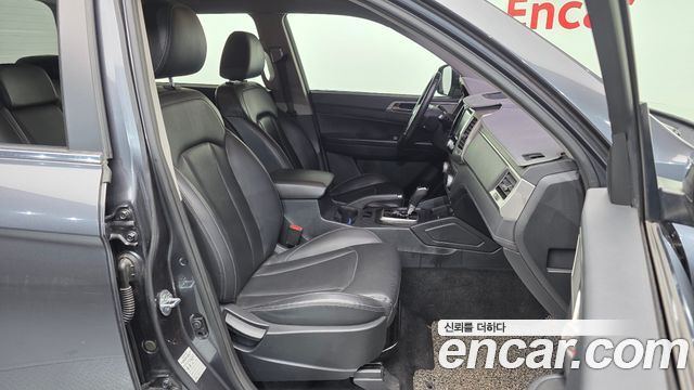 KG Mobility (SsangYong) Rexton Sports Diesel 2.2 2WD Adventure 2018 — фото 11