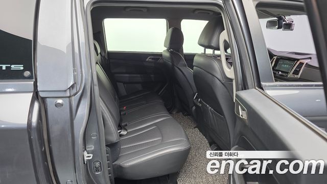 KG Mobility (SsangYong) Rexton Sports Diesel 2.2 2WD Adventure 2018 — фото 12