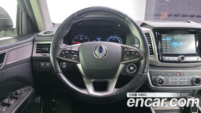 KG Mobility (SsangYong) Rexton Sports Diesel 2.2 2WD Adventure 2018 — фото 13
