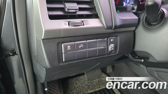 KG Mobility (SsangYong) Rexton Sports Diesel 2.2 2WD Adventure 2018 — фото 16