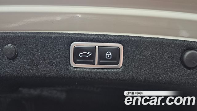 Hyundai Grandeur Hybrid (GN7) Exclusive 2023 — фото 15