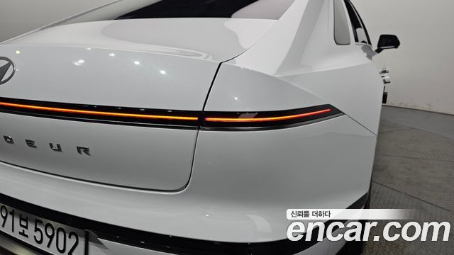 Hyundai Grandeur Hybrid (GN7) Exclusive 2023 — фото 23