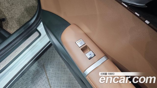 Hyundai Grandeur Hybrid (GN7) Exclusive 2023 — фото 27
