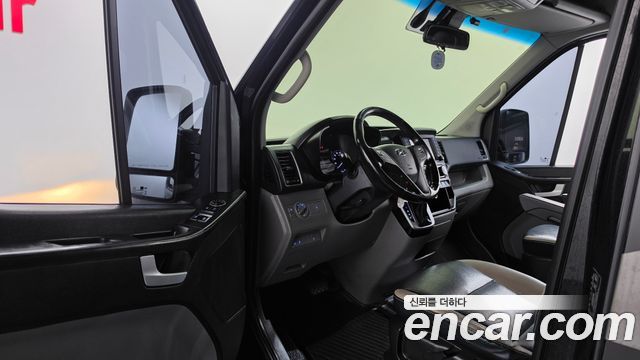 Hyundai Solati 15-seater Luxury 2019 — фото 10