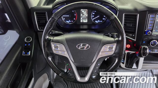 Hyundai Solati 15-seater Luxury 2019 — фото 13