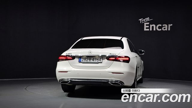 Mercedes-Benz E-Class (W213) E350 4MATIC Avantgarde 2022 — фото 4