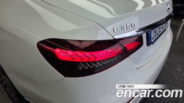 Mercedes-Benz E-Class (W213) E350 4MATIC Avantgarde 2022 — фото 23