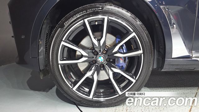 BMW X7 (G07) xDrive 40i M Sport 6STR 2021 — фото 5
