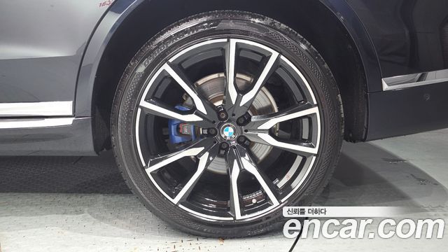 BMW X7 (G07) xDrive 40i M Sport 6STR 2021 — фото 21
