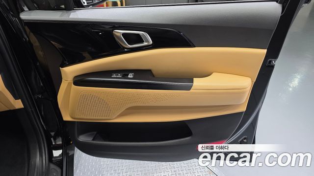 Kia Carnival (IV) Diesel 9-Seater Prestige 2023 — фото 25