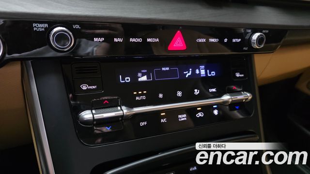Kia Carnival (IV) Diesel 9-Seater Prestige 2023 — фото 27