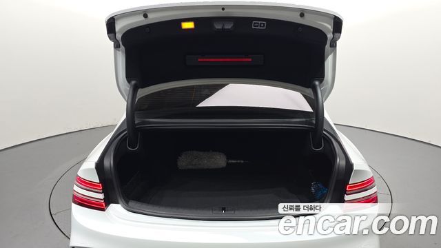 Genesis G80 (RG3) Gasoline 2.5 Turbo AWD 2025 — фото 20