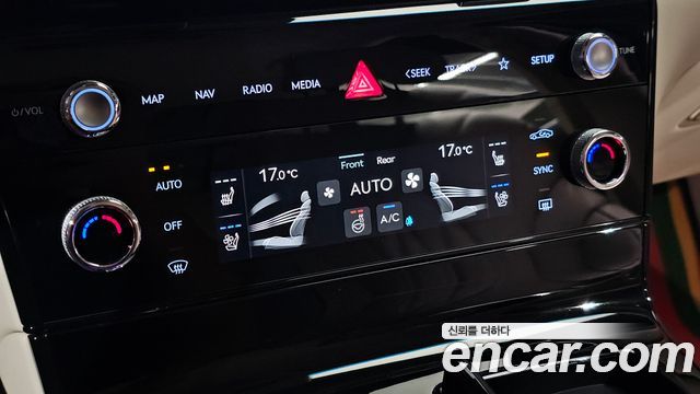 Genesis G80 (RG3) Gasoline 2.5 Turbo AWD 2025 — фото 27