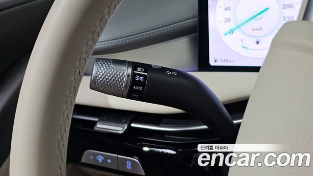 Genesis G80 (RG3) Gasoline 2.5 Turbo AWD 2025 — фото 32