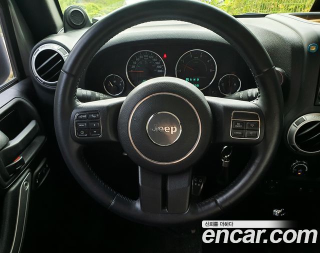 Jeep Wrangler (JK) 2.8 Diesel Rubicon 4Door 2013 — фото 10