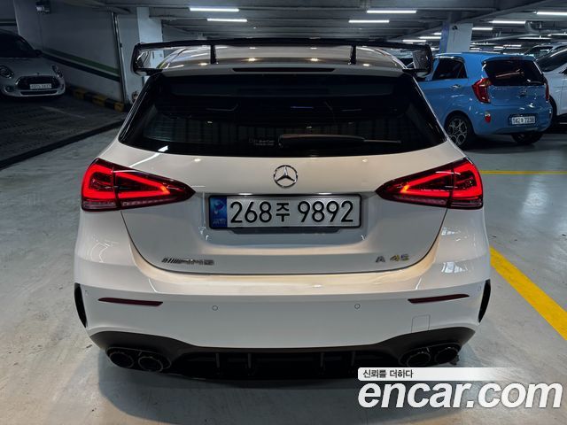 Mercedes-Benz A-Class (W177) AMG A45 4MAITC+ Hatchback 2021 — фото 4