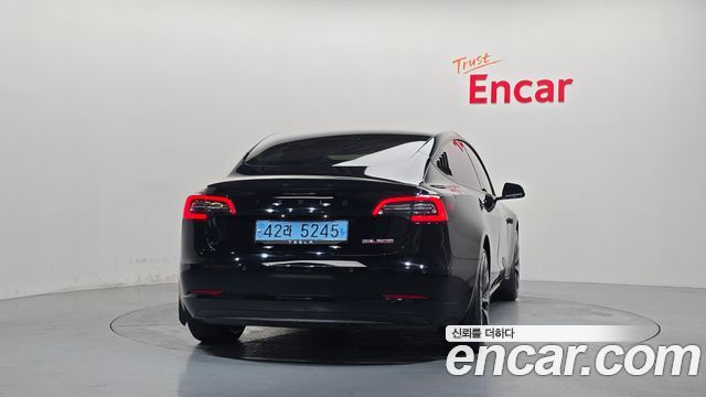 Tesla Model 3 Performance AWD 2021 — фото 4