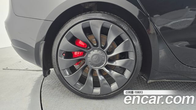 Tesla Model 3 Performance AWD 2021 — фото 5