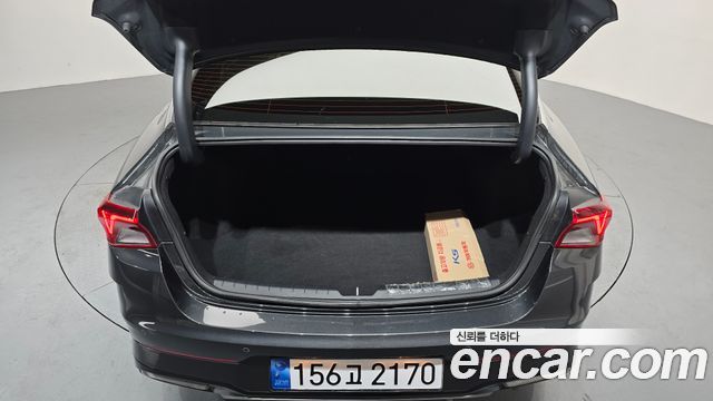 Kia K5 (III) 1.6 Turbo Prestige 2021 — фото 18