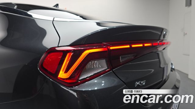 Kia K5 (III) 1.6 Turbo Prestige 2021 — фото 23