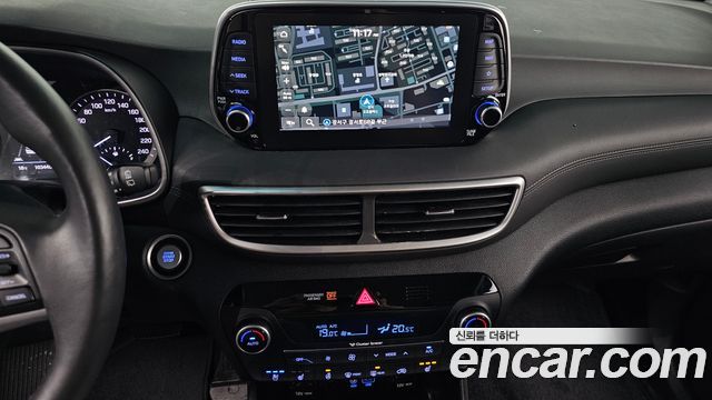 Hyundai Tucson Diesel 2.0 2WD Premium 2019 — фото 14