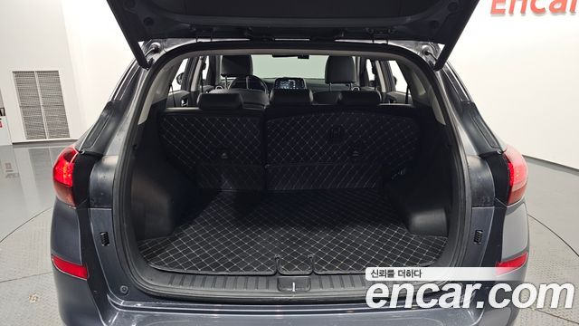 Hyundai Tucson Diesel 2.0 2WD Premium 2019 — фото 20