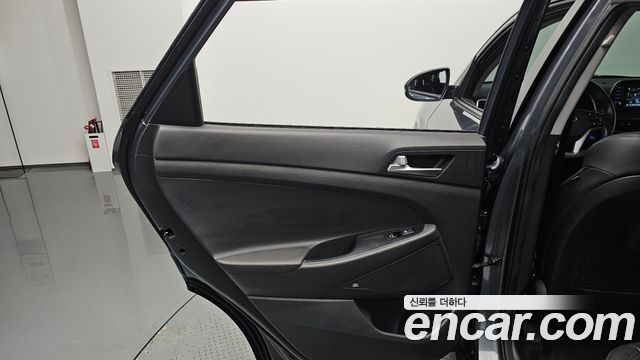 Hyundai Tucson Diesel 2.0 2WD Premium 2019 — фото 25