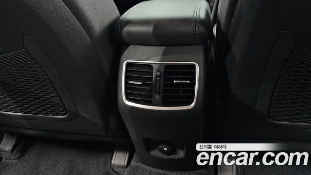 Hyundai Tucson Diesel 2.0 2WD Premium 2019 — фото 31