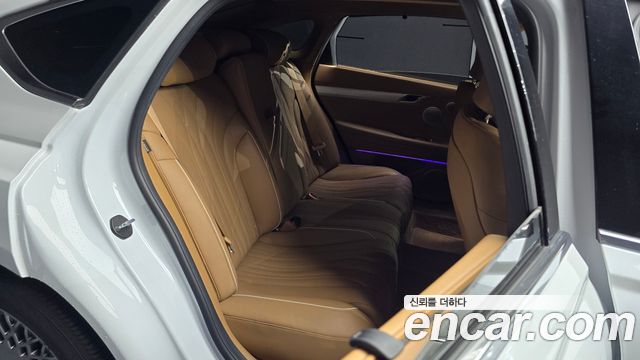 Genesis G80 (RG3) Gasoline 2.5 Turbo 2WD 2025 — фото 12