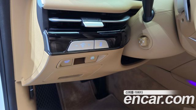 Genesis G80 (RG3) Gasoline 2.5 Turbo 2WD 2025 — фото 18