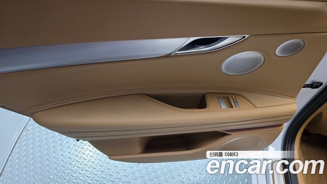 Genesis G80 (RG3) Gasoline 2.5 Turbo 2WD 2025 — фото 25