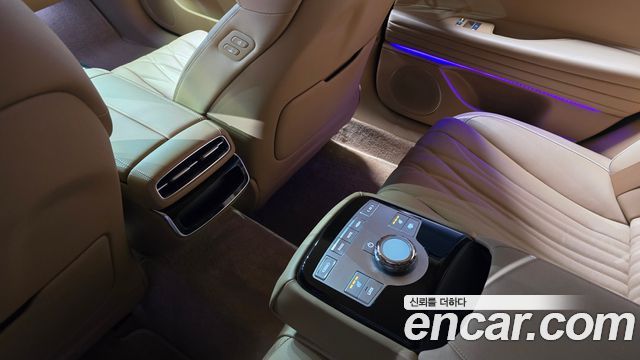 Genesis G80 (RG3) Gasoline 2.5 Turbo 2WD 2025 — фото 31