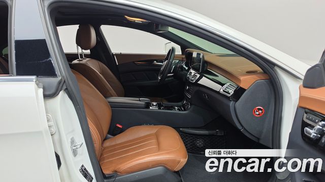 Mercedes-Benz CLS-Class (W218) CLS400 AMG Line 2017 — фото 26