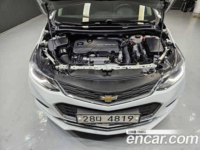 Chevrolet Cruze 1.4 Turbo LT Deluxe 2017 — фото 6