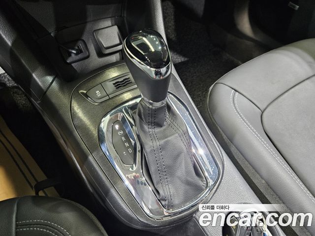 Chevrolet Cruze 1.4 Turbo LT Deluxe 2017 — фото 9