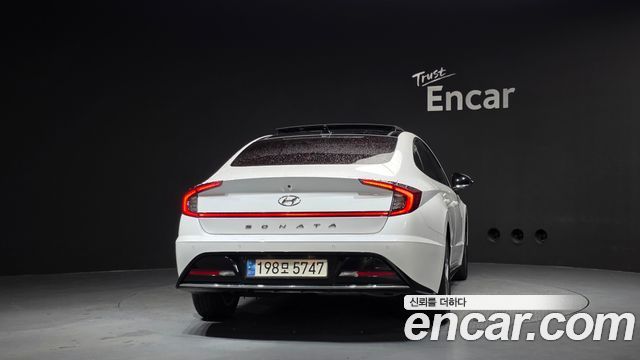 Hyundai Sonata (DN8) 2.0 Premium Plus 2022 — фото 4