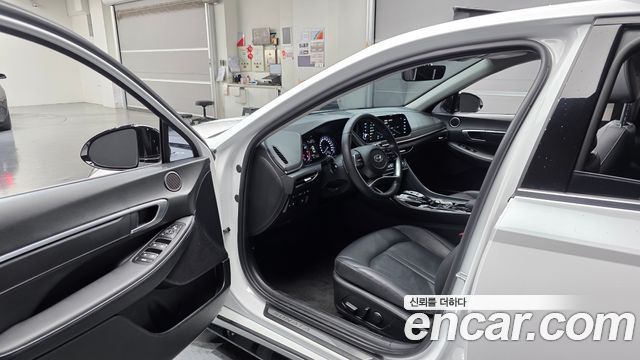 Hyundai Sonata (DN8) 2.0 Premium Plus 2022 — фото 10